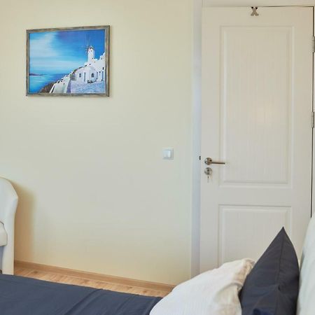 Morning Star Deluxe Apartment Chernomorets Bagian luar foto