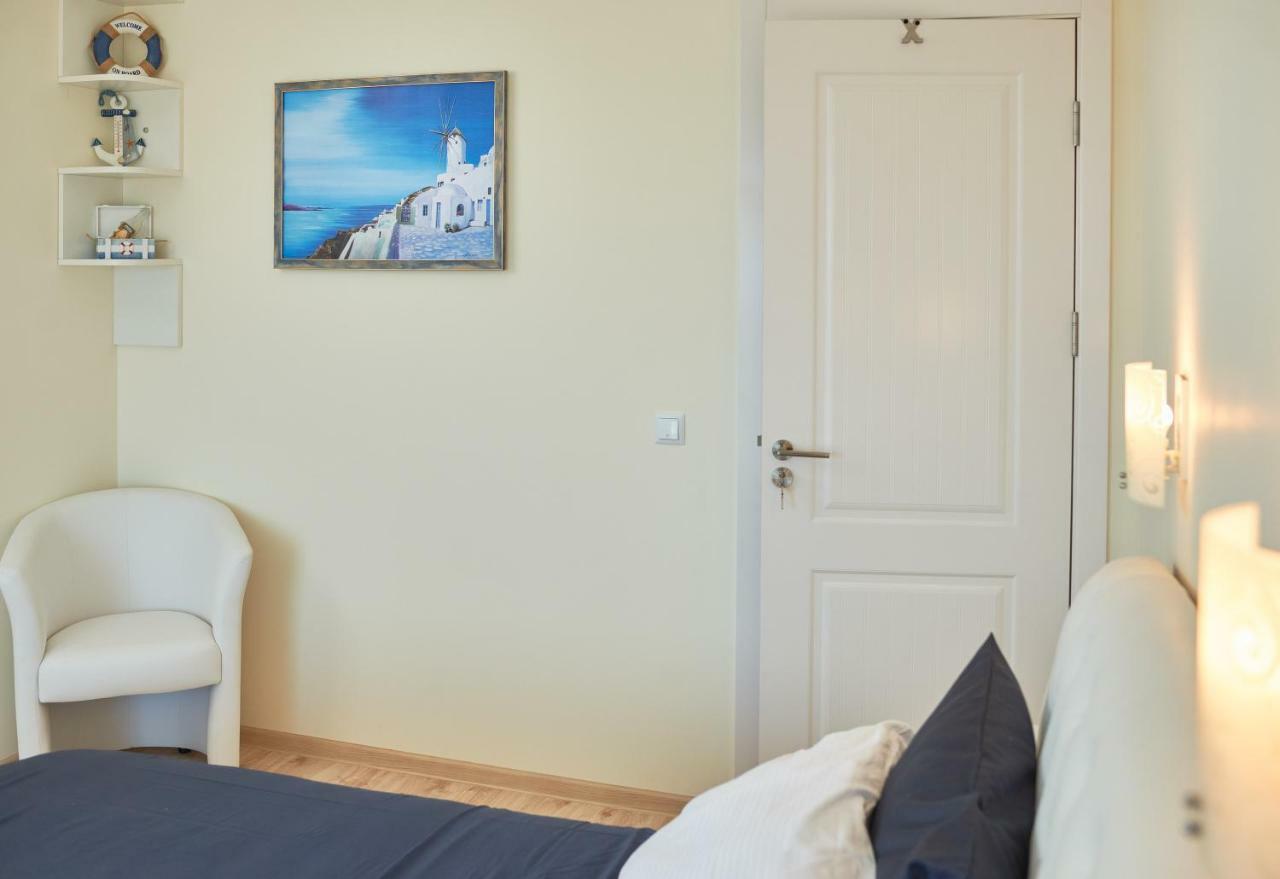 Morning Star Deluxe Apartment Chernomorets Bagian luar foto