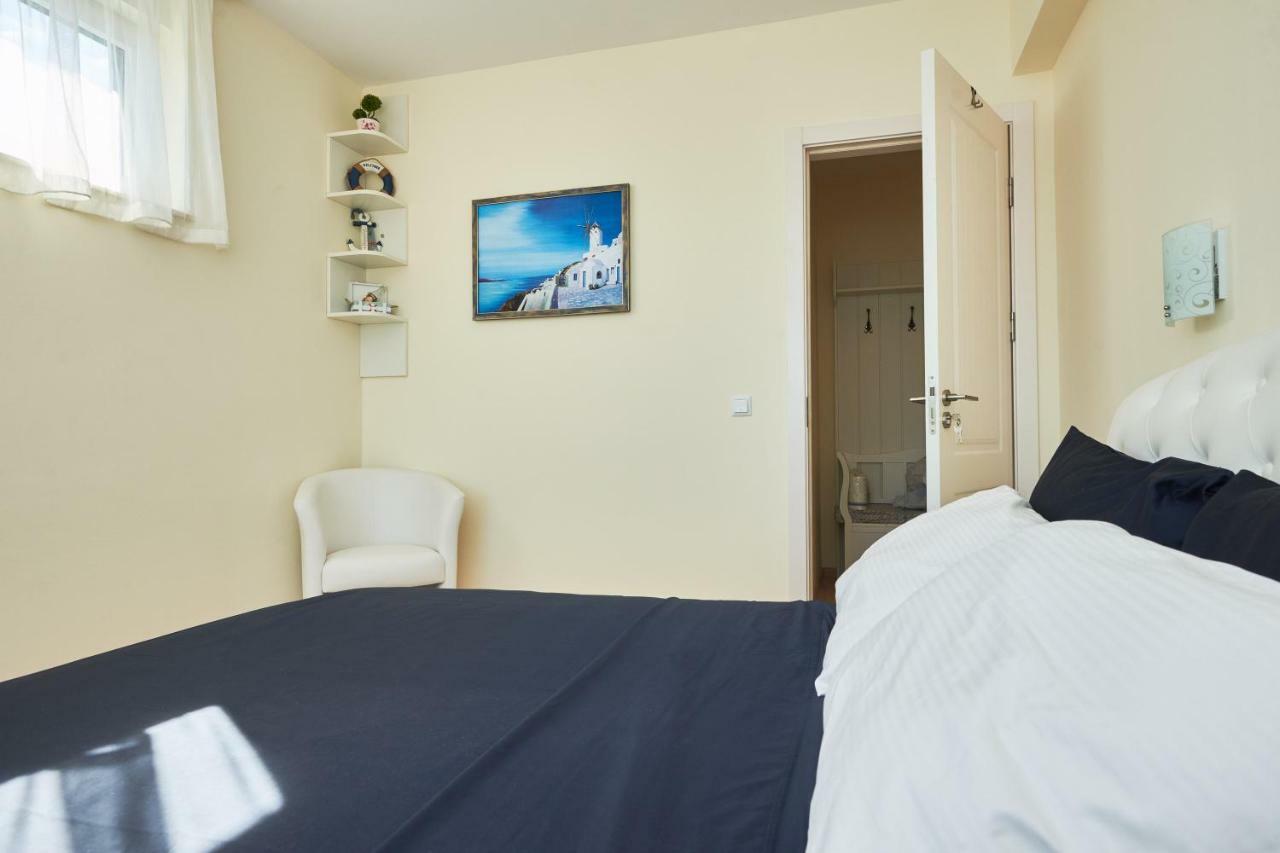 Morning Star Deluxe Apartment Chernomorets Bagian luar foto