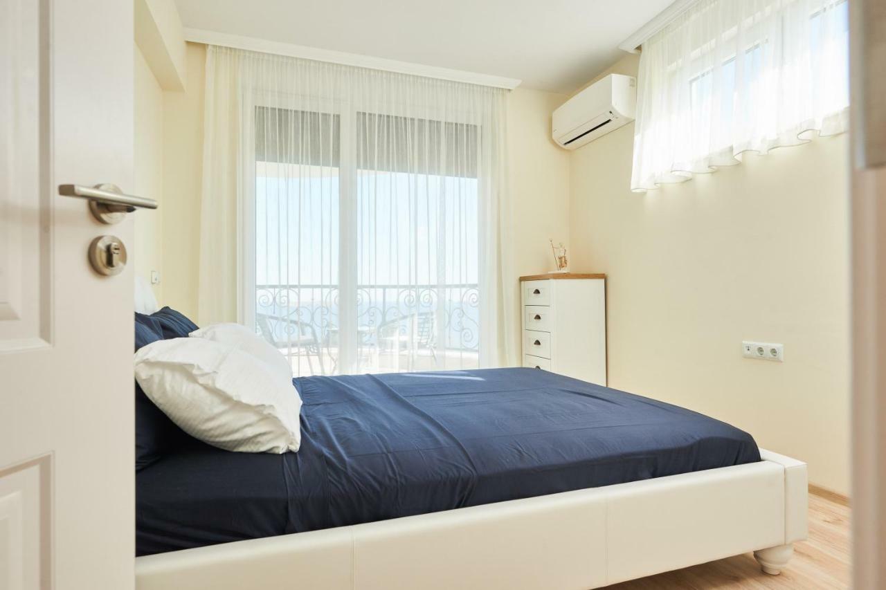 Morning Star Deluxe Apartment Chernomorets Bagian luar foto