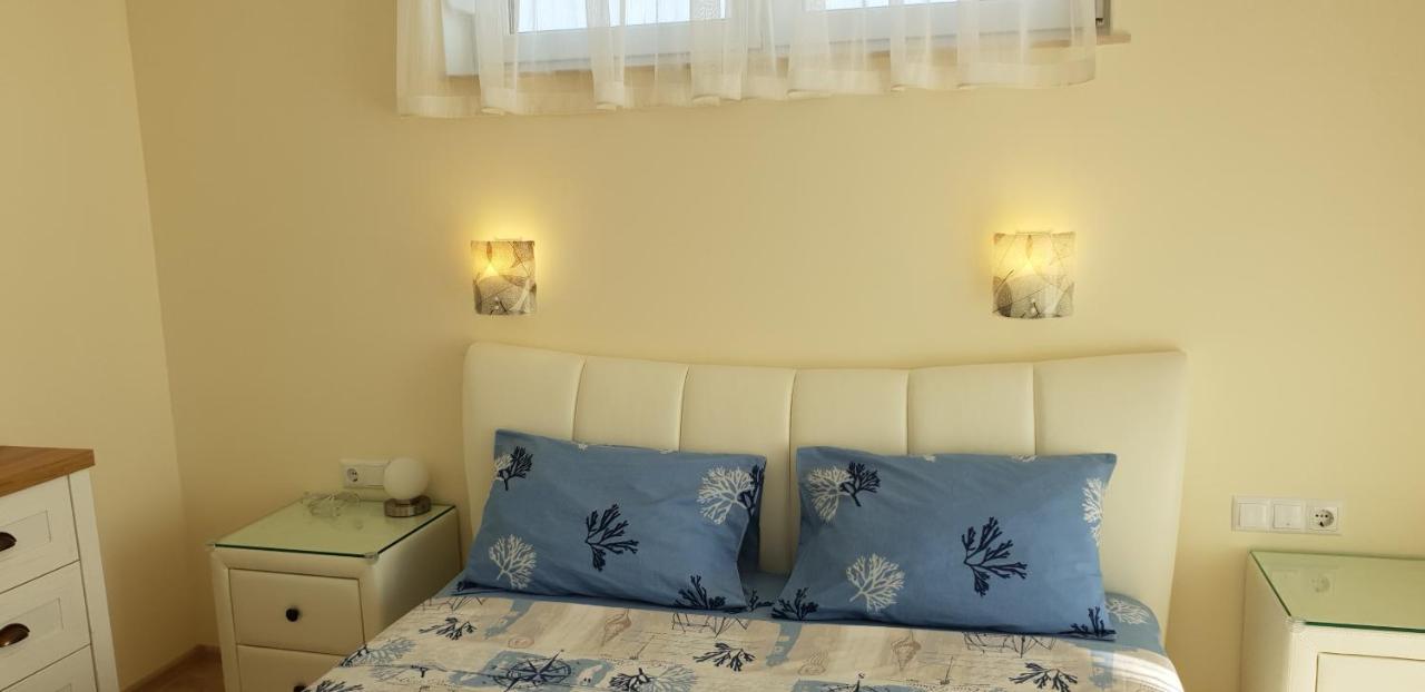 Morning Star Deluxe Apartment Chernomorets Bagian luar foto